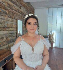 Çiğdem Yangın Hair-Makeup Artist