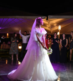 Taç Wedding